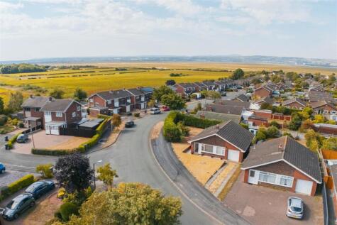 Greenfields Drive, Little Neston, Neston