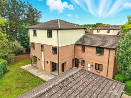 41, Courtney Park Road, Basildon SS16 6RE