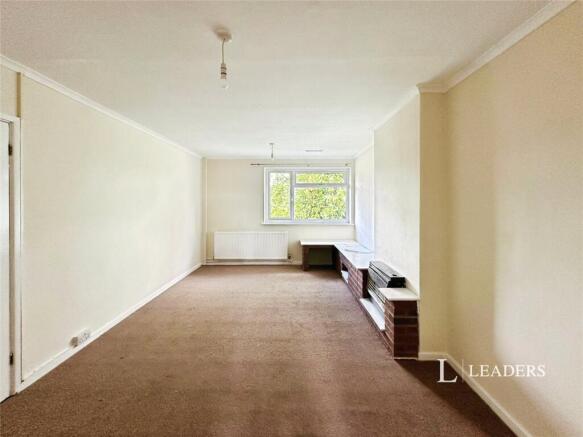 Living Area (2)