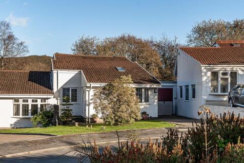 Pine Court, Talbot Green, CF72