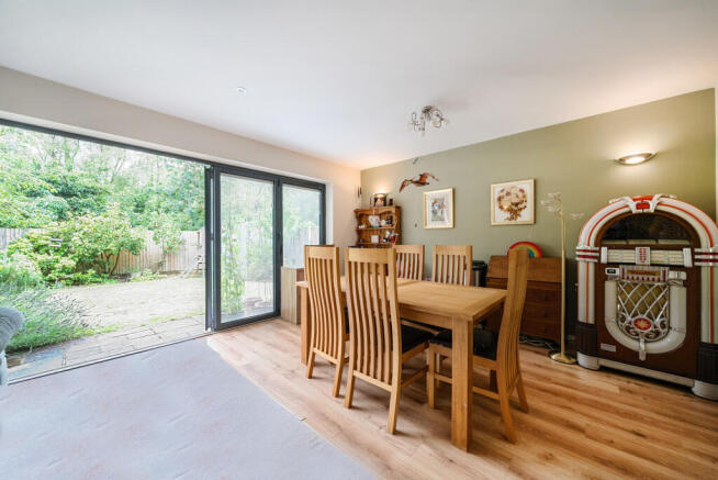 1340414-6-689cbac...