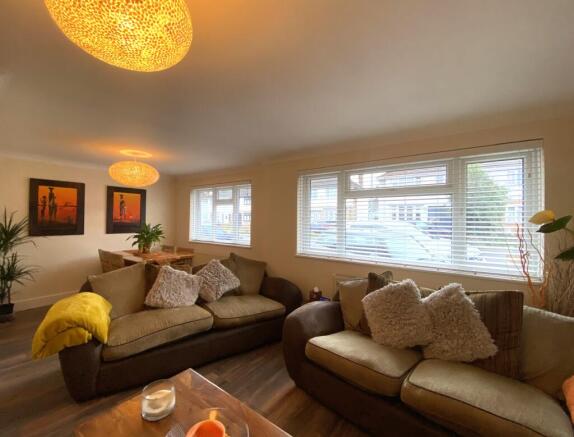 lounge/diner