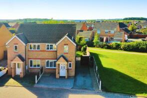 65, Bromwich Close, Leicester LE3 3RT