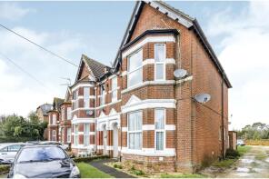 Flat 1, 24, Landguard Road, Southampton SO15 5DJ