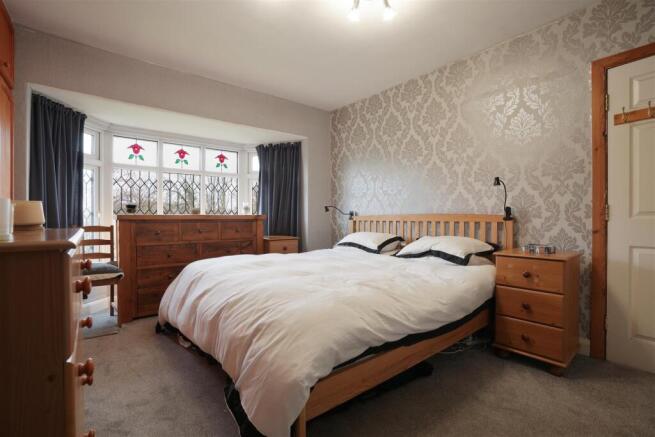 3 bed Semi-Detached for sale Image 12