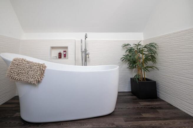 First Floor Bathroom