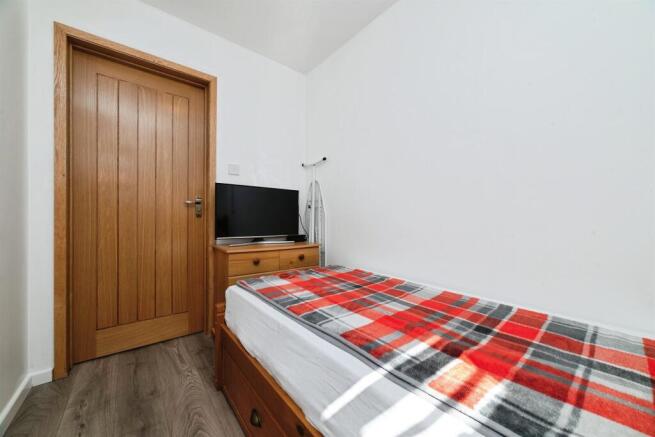 2 bed Semi-Detached for sale Image 7