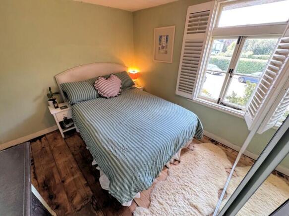 Photo 11