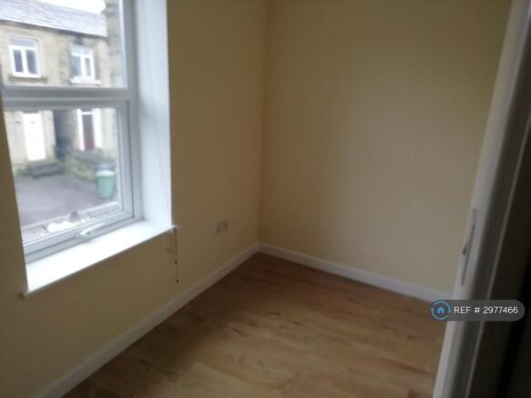 3 bed Terraced to rent Image 11