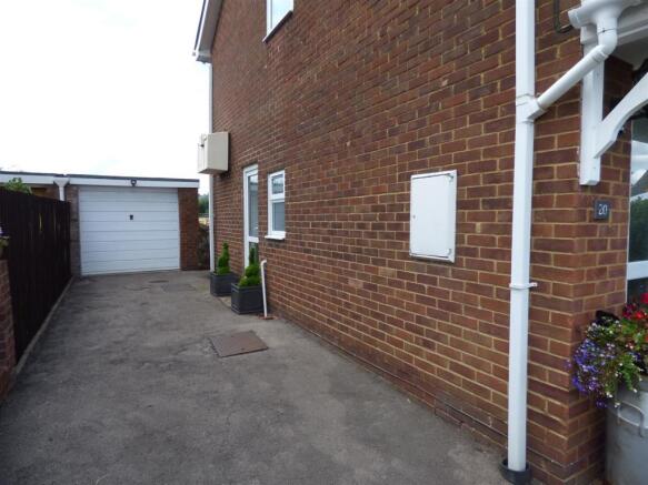 side Driveway.JPG