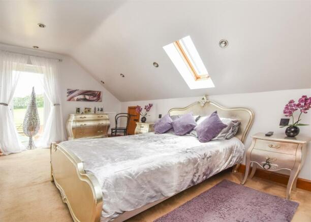 High Acre - Prinicpal Suite.jpg