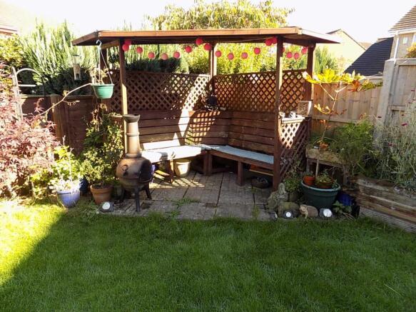 Photo 16