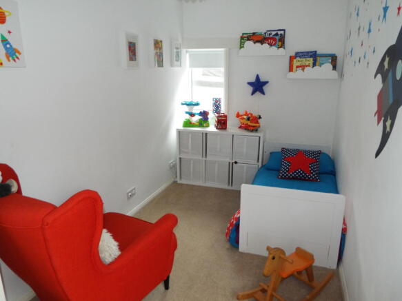Photo 10