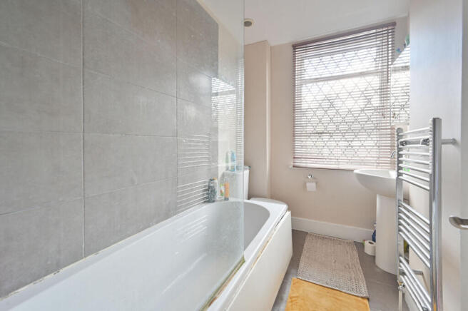 Sotheron Road, Watford, WD17 photo 5