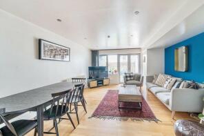 Flat 2, 21 Marbles House, John Ruskin Street, London SE5 0DE