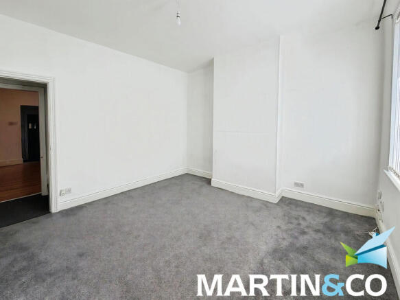 2 bed Terraced for sale Image 5