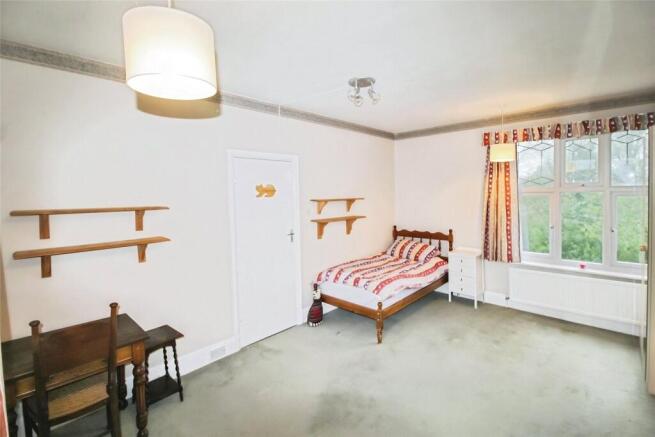 Spacious Room