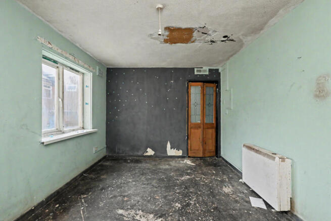 1 bed Ground Flat for sale Image 7