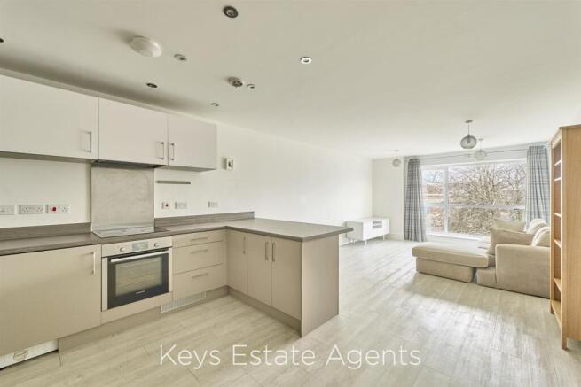 OPEN PLAN LIVING AND KITCHEN SPACE