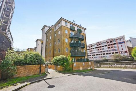 Lorne Close, London