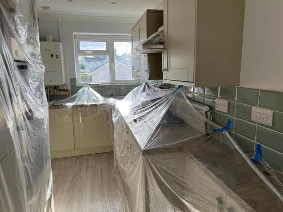 Fitted kitchen with appliances