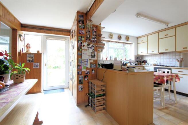 Breakfast area.jpg