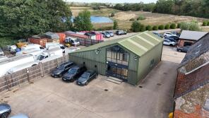 Old Barn Farm, Welford Road, Lutterworth LE17 6JL