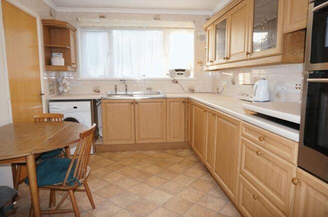 Kitchen/breakf...