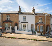 30, Sladedale Road, London SE18 1PY