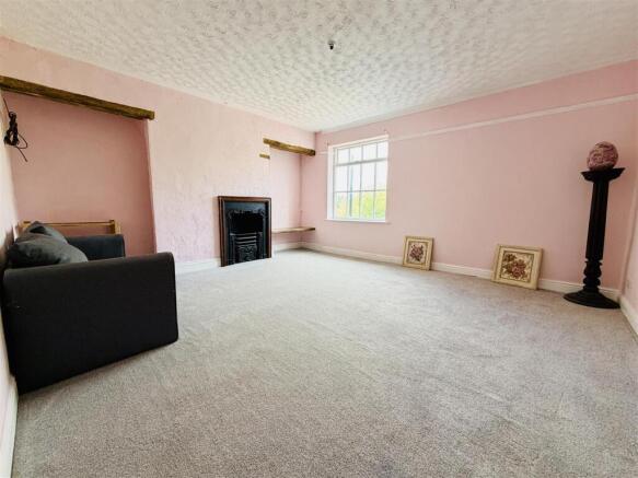 2 bed Terraced for sale Image 11