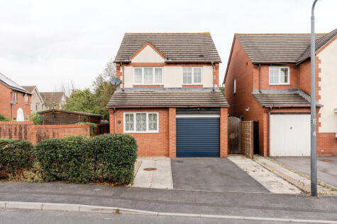 Dewfalls Drive, Bradley Stoke, Bristol, Gloucestershire