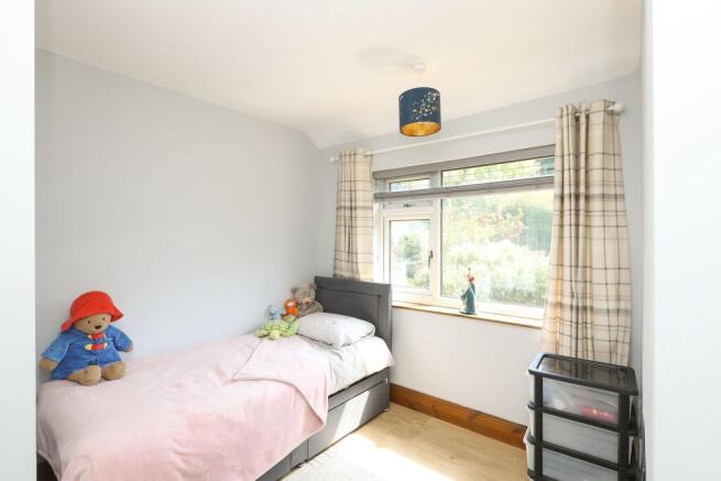 3 bed Semi-Detached for sale Image 11