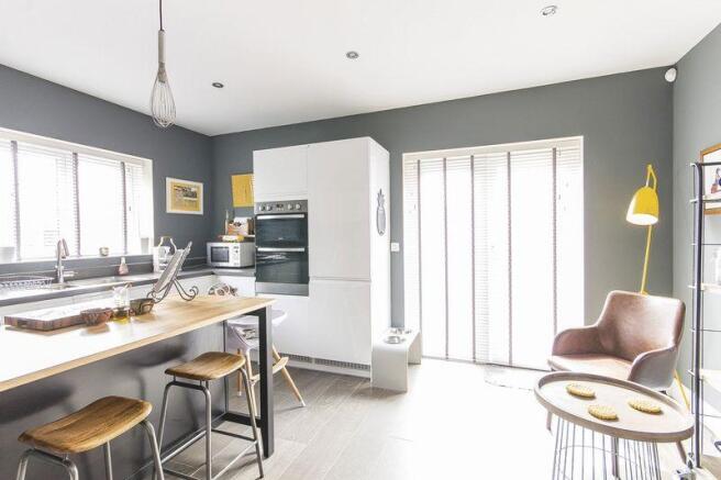 Dining Kitchen