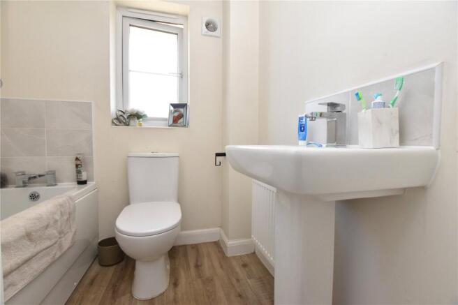 3 bed Detached for sale Image 9