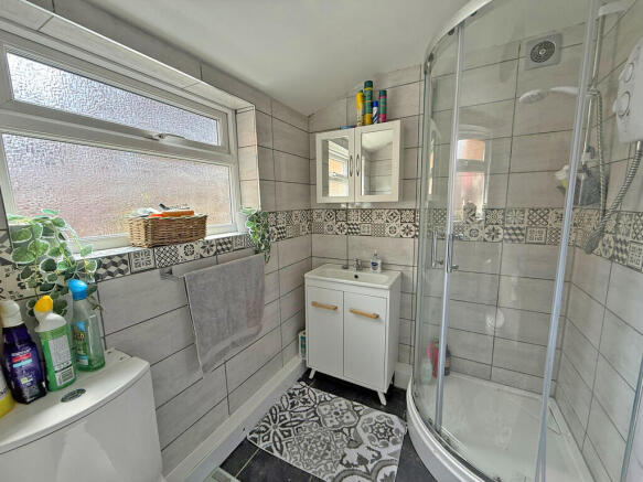 3 bed Terraced for sale Image 7