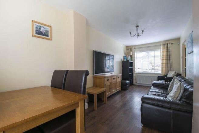 Lounge/dining room