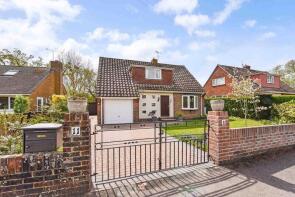 11, Bourne Close, Fishbourne PO19 3QJ