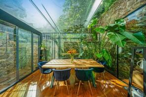 The Garden Flat, 17, Richmond Hill, Clifton, Bristol BS8 1BA