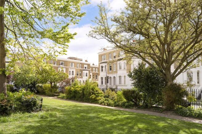 Westcroft Square