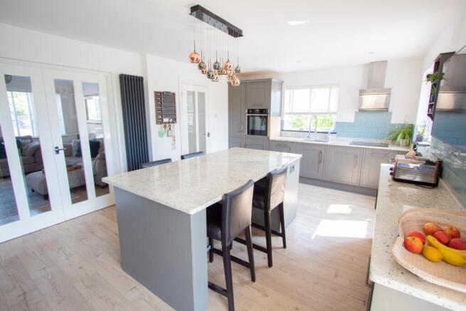 Kitchen/Breakfast Room