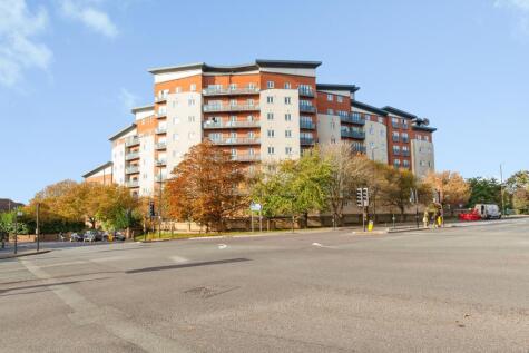 Aspects Court, Slough, SL1