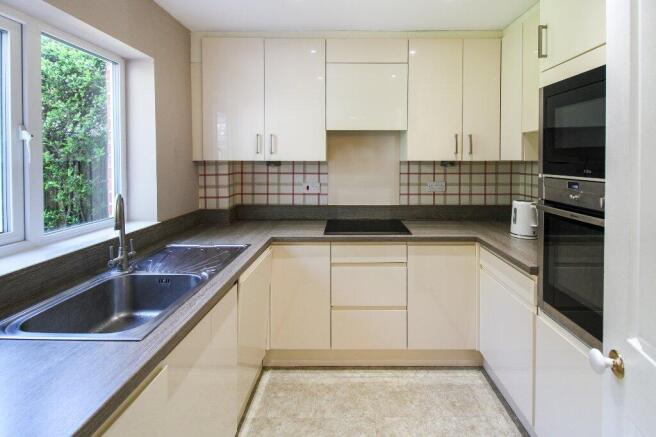 Contemporary Kitchen