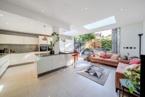 38, Haringey Park, Hornsey, London N8 9JD