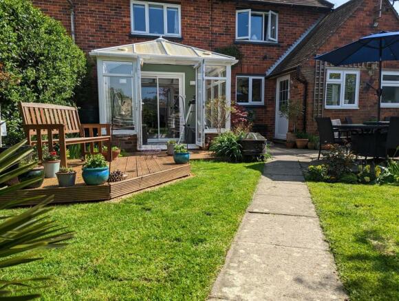 Rear garden new 6.jpg
