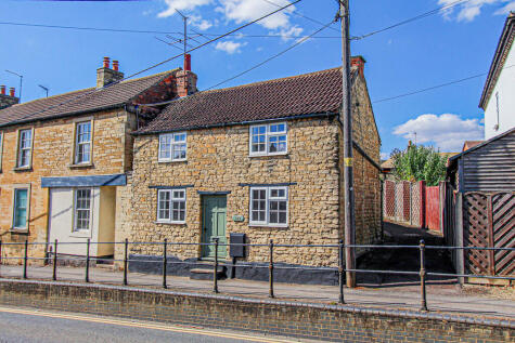 High Street, Irthlingborough