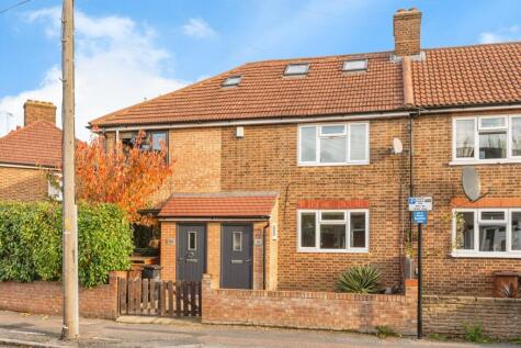 Sturge Avenue, London, E17