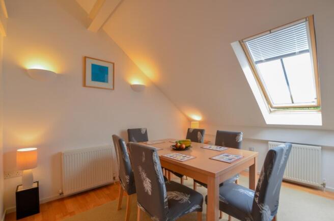 To Book A Viewing Call TPS Lostwithiel on 01208 87