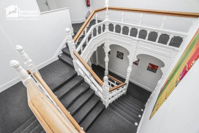 2 bed Flat for sale Image 11