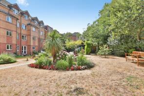 4, 24 Viscount Court, Owls Road, Bournemouth BH5 1AF