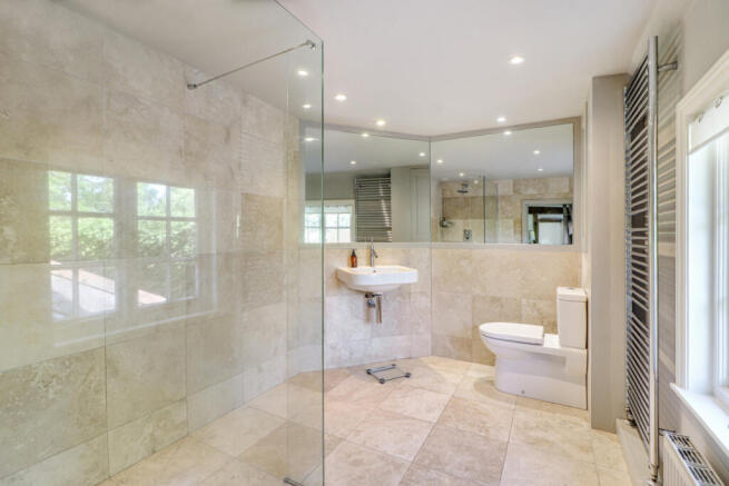 Family Shower Room